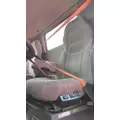 VOLVO VNL SEAT, FRONT thumbnail 1