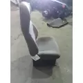 VOLVO VNL SEAT, FRONT thumbnail 2