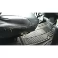 VOLVO VNL SEAT, FRONT thumbnail 4