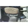 VOLVO VNL SEAT, FRONT thumbnail 1
