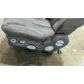 VOLVO VNL SEAT, FRONT thumbnail 6