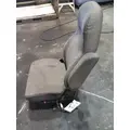 VOLVO VNL SEAT, FRONT thumbnail 4