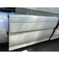 VOLVO VNL Side Fairing thumbnail 1