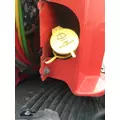 VOLVO VNL WINDSHIELD WASHER RESERVOIR thumbnail 1