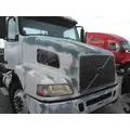VOLVO VNM 1998-2003 HOOD thumbnail 2