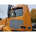VOLVO VNM 1999-2020 DOOR ASSEMBLY, FRONT thumbnail 1