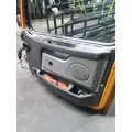 VOLVO VNM 1999-2020 DOOR ASSEMBLY, FRONT thumbnail 4