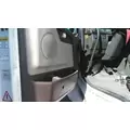 VOLVO VNM 1999-2020 DOOR ASSEMBLY, FRONT thumbnail 3
