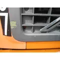 VOLVO VNM 2004-2020 GRILLE thumbnail 2