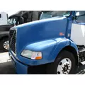 VOLVO VNM 2004-2020 HOOD thumbnail 2