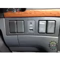 VOLVO VNM 8102 cab, complete thumbnail 16