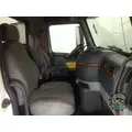 VOLVO VNM 8102 cab, complete thumbnail 11