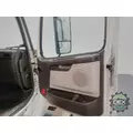 VOLVO VNM 8102 cab, complete thumbnail 11