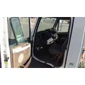 VOLVO VNM CAB thumbnail 5