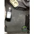 VOLVO VNM Cab thumbnail 15