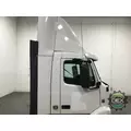 VOLVO VNM Cab thumbnail 2