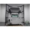 VOLVO VNM Cab thumbnail 3