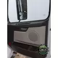 VOLVO VNM Cab thumbnail 6