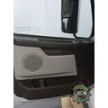VOLVO VNM Cab thumbnail 8