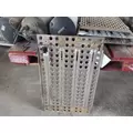VOLVO VNM DECK (CATWALK) STEP thumbnail 3