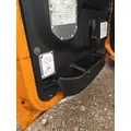 VOLVO VNM DOOR ASSEMBLY, FRONT thumbnail 5