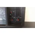 VOLVO VNM GAUGE CLUSTER thumbnail 4