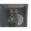 VOLVO VNM GAUGE CLUSTER thumbnail 2