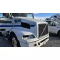 VOLVO VNM Hood thumbnail 3