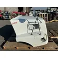 VOLVO VNM Hood thumbnail 2