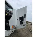 VOLVO VNM Hood thumbnail 1