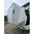 VOLVO VNM Hood thumbnail 3