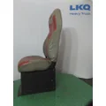 VOLVO VNM SEAT, FRONT thumbnail 4