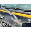 VOLVO VNM Windshield Wiper Arm thumbnail 2