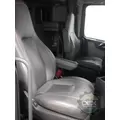 VOLVO VNR640 8102 cab, complete thumbnail 6