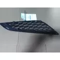 VOLVO VNR AIR INTAKE LOUVERCOVER thumbnail 2
