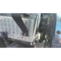 VOLVO VNR BATTERY BOX thumbnail 3