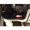 VOLVO VN 8102 cab, complete thumbnail 6