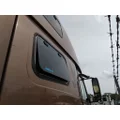 VOLVO VN GLASS, SLEEPER thumbnail 1