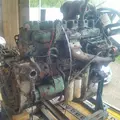 Volvo TD121 Engine Assembly thumbnail 3
