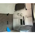 Volvo VNL670 Cab thumbnail 9