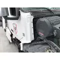 Volvo VNL Cowl thumbnail 2