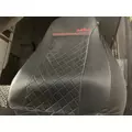 Volvo VNL Seat (non-Suspension) thumbnail 3