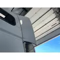 Volvo VNL Sleeper Fairing thumbnail 1