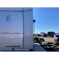 Volvo VNL Sleeper Fairing thumbnail 2