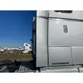 Volvo VNL Sleeper Fairing thumbnail 2