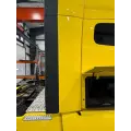 Volvo VNL Sleeper Fairing thumbnail 1