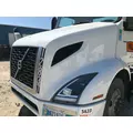 Volvo VNR Hood thumbnail 2