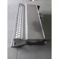 WESTERN STAR 4900 BATTERY BOX thumbnail 4