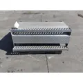 WESTERN STAR 4900 BATTERY BOX thumbnail 3