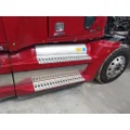 WESTERN STAR 5700XE CAB SKIRTSIDE FAIRING thumbnail 1